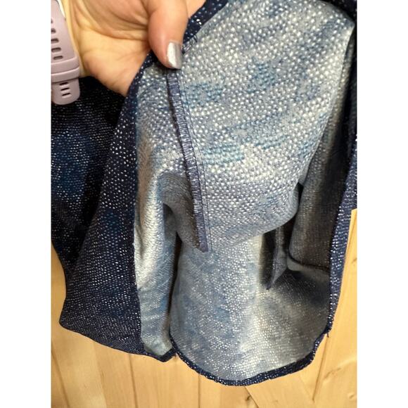 Gap | Blue Print V Neck Swing Tunic Dress | Size Medium - Picture 7 of 9